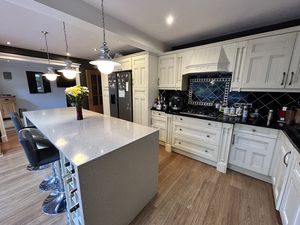 Photo 7- click for photo gallery